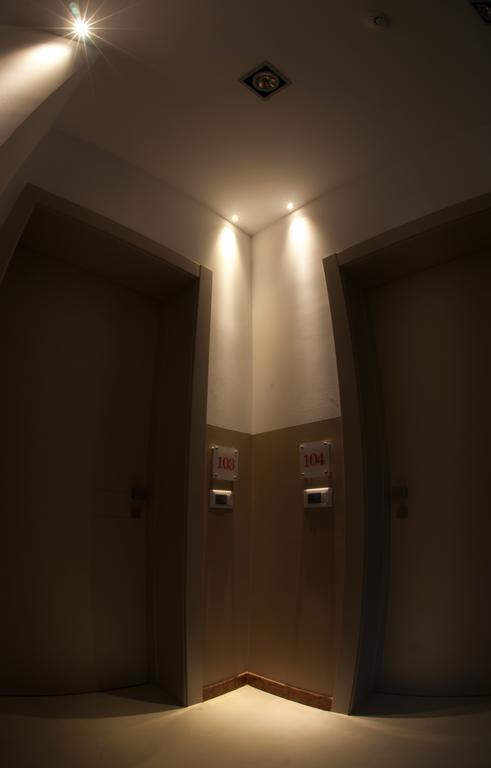 29 Cav Apartments Bollate Extérieur photo